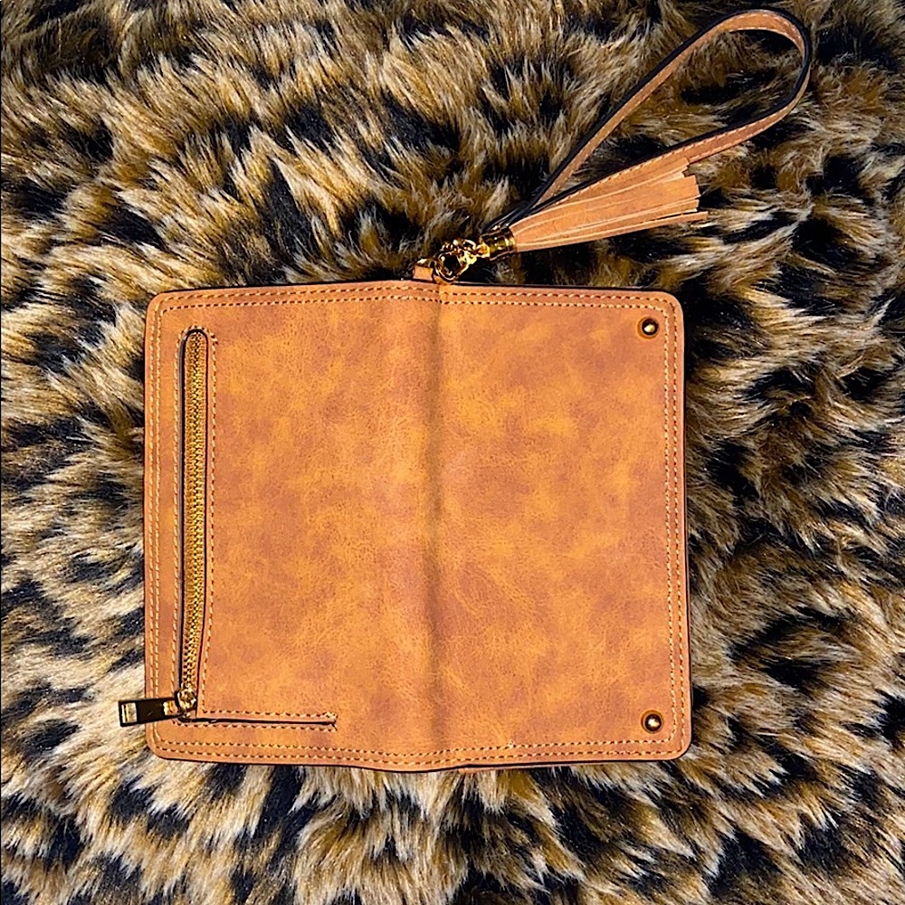 Brown Soft Leather Wristlet - Picture 3 of 3